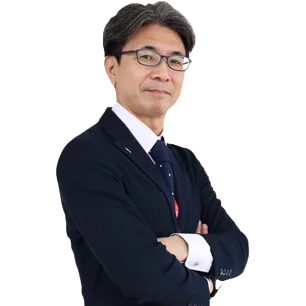 Thay Iwamoto Hisashi Giao Vien Tieng Nhat